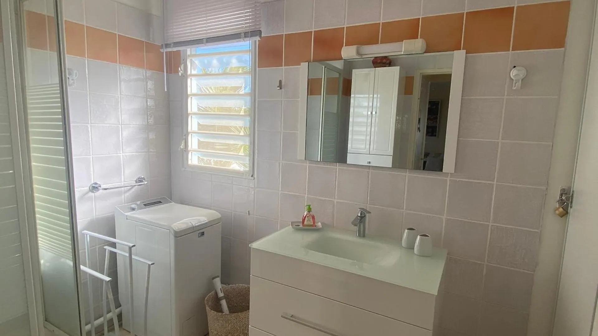 Spacieux Appartement 2 Chambres Pres De La Plage Avec Grande Terrasse A Sainte-Luce - Fr-1-765-24 아파트